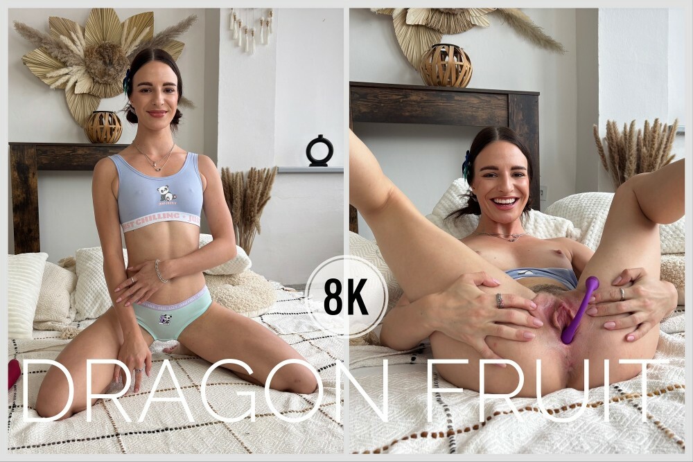 Beautiful Model Masturbates Her Pussy