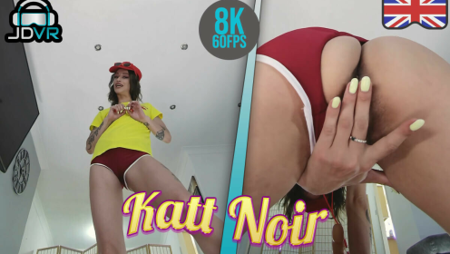 Facesitting Lifeguard - Katt Noir