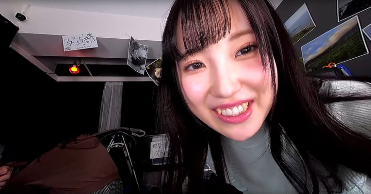 The Big-Tits Senior I Met At University Is A Bikini idol - Himari Asada P1 - Image 3