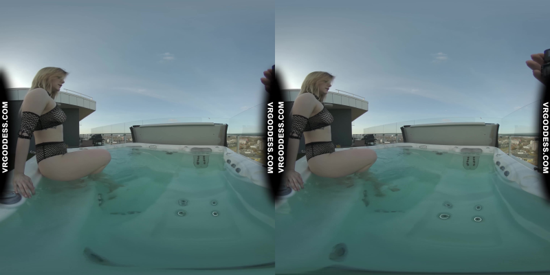 Hot Babe Melonie Rooftop Jacuzzi Dildo Masturbation - Image 1
