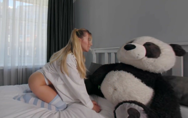 Stefani Kaleesy New Boyfriend Panda Bear - Image 3