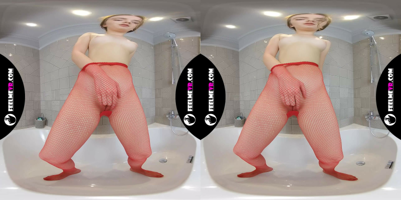 Phoneixa Fisting With Man Hand And Masturbates VR180 - Image 3