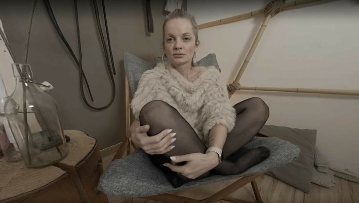 Sabdeluxe Toothpaste Fetish Solo Guide - Image 1