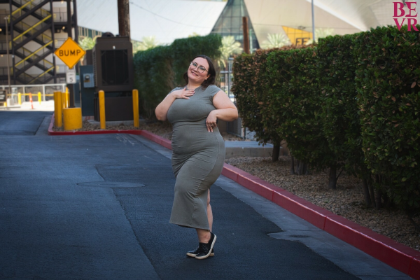 Rach Love Sizzles in Hot Kitchen Solo - Image 4