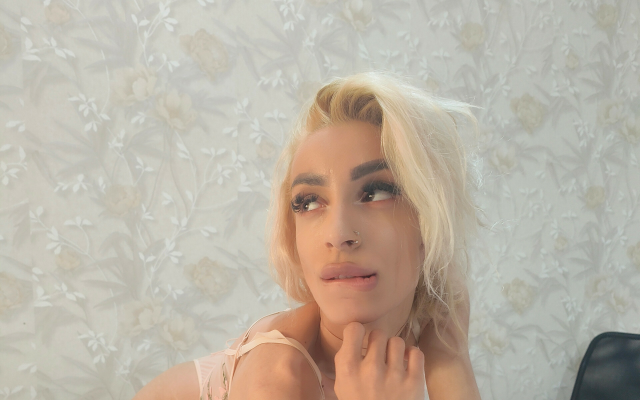 Manifesting Cock - Kandy Benks - Image 3