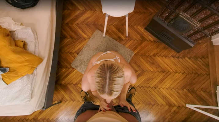 Hot Vacation Day - Image 2