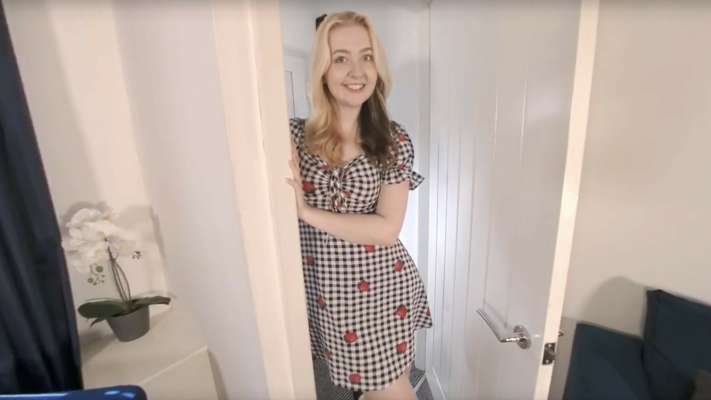 Em Yang in Girl Next Door Solo VR Fantasy - Image 1