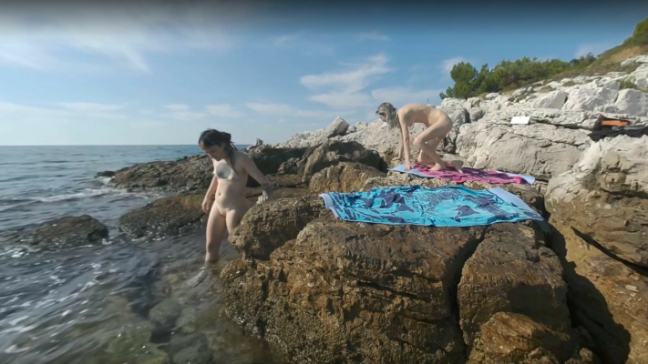 Vacation Poppy Brille Skinny Dipping In The Sea Then Eating Chilling Sunbathing Nude Beach - Image 1