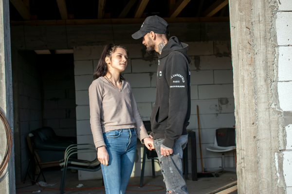 Zoe Foxxy - Quick fucking in an abandoned building - Image 2