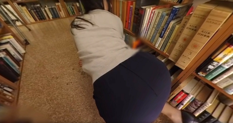 Iori Kogawa Secret Library Toilet Passion - Image 4