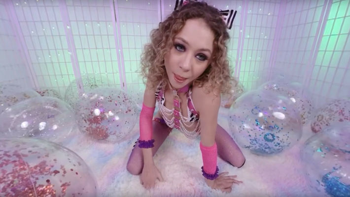 Allie Addison's Seductive Lollipop Tease VR - Image 2