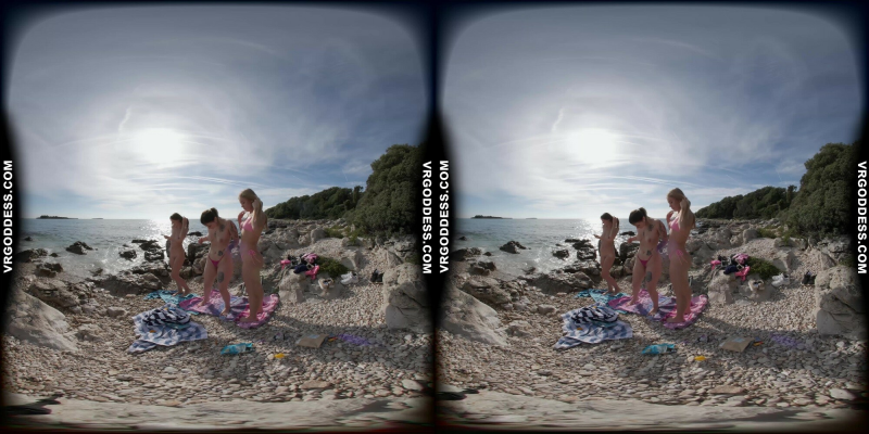 Kristina, Emmux & Rebeka Ruby Beach Picnic Fun - Image 8