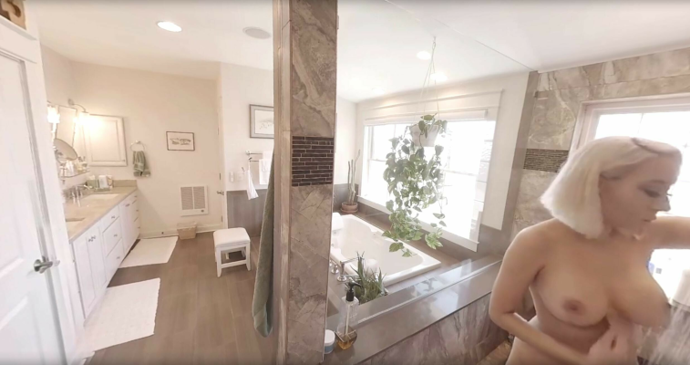 Jacquelyn Michelle's Virtual Girlfriend Thrill - Image 3